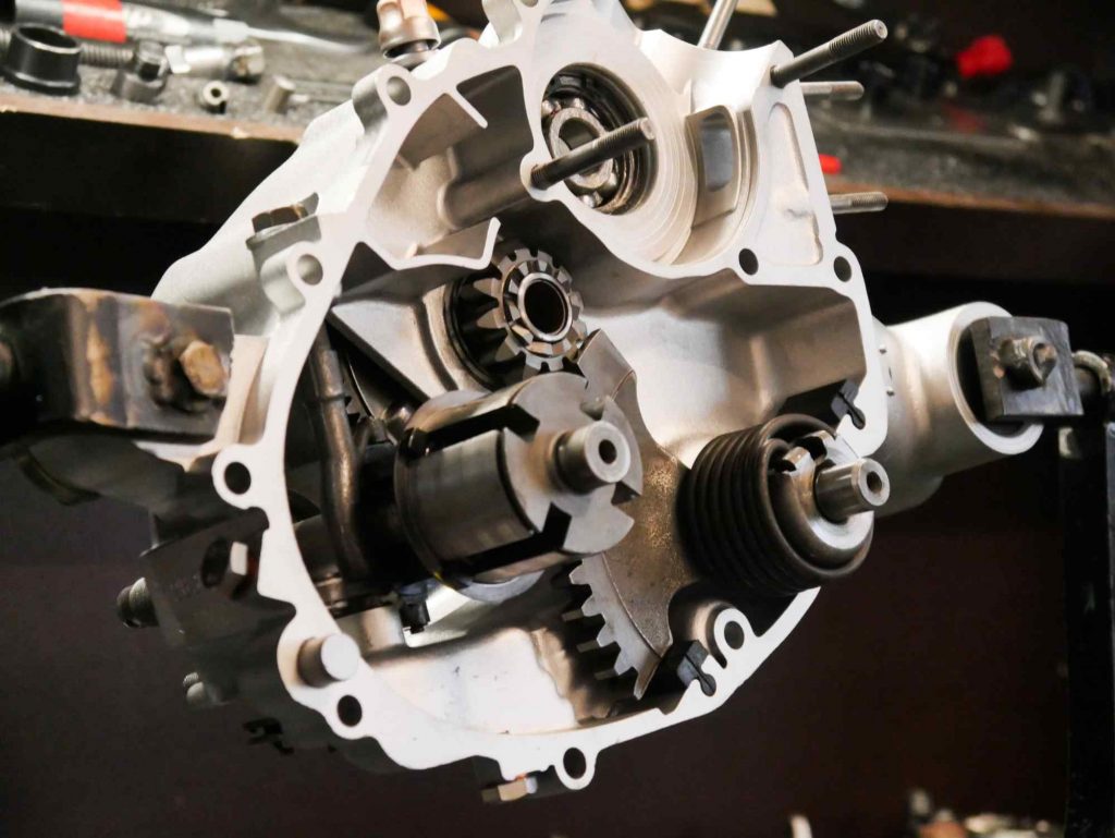 Getriebe einbauen an Vespa PK 50 Motor