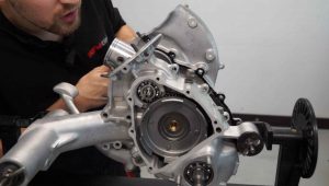 Vespa PK Motorgehäuse zusammenbauen zusammenfügen