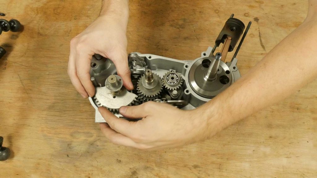 Kickstarterwelle an Simson Sperber M54 Motor einbauen